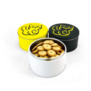 Adorable cat pattern round tin cookie containers