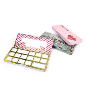 Eyeshadow palettes in small rectangular tin boxes
