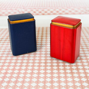 Minimalist rectangular tin canisters for loose leaves